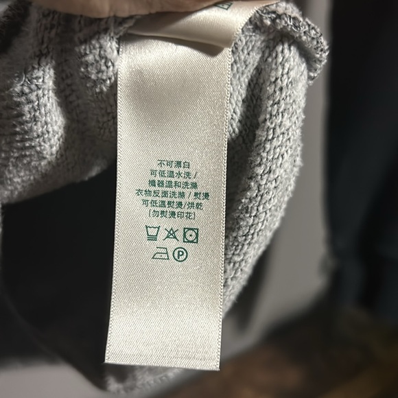 ROOTS salt & pepper kangaroo pocket hoodie - Picture 10 of 11